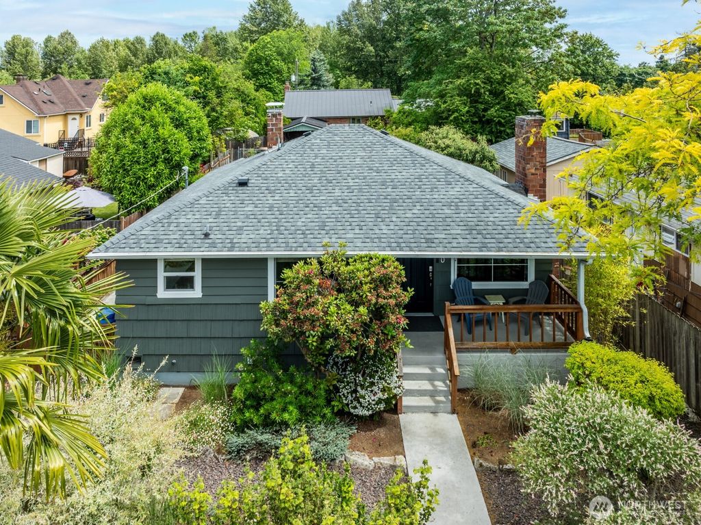 8440 54th Avenue S, Seattle, WA 98118