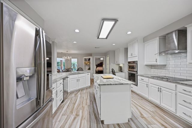 22811 Trailwood Lane, Tomball, TX 77375