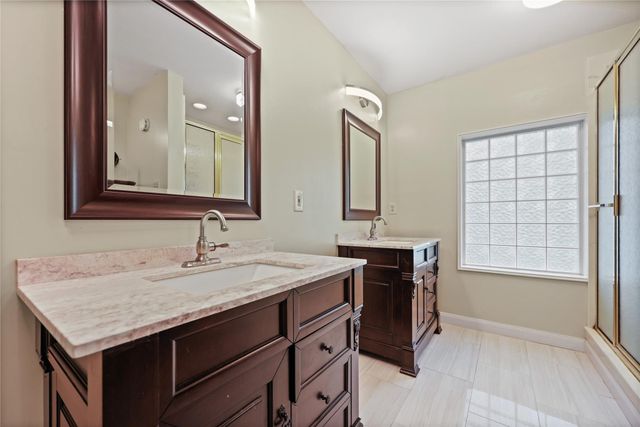 22811 Trailwood Lane, Tomball, TX 77375