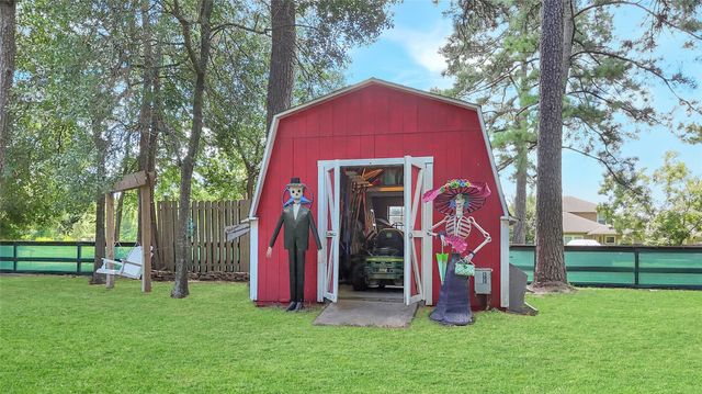 22811 Trailwood Lane, Tomball, TX 77375