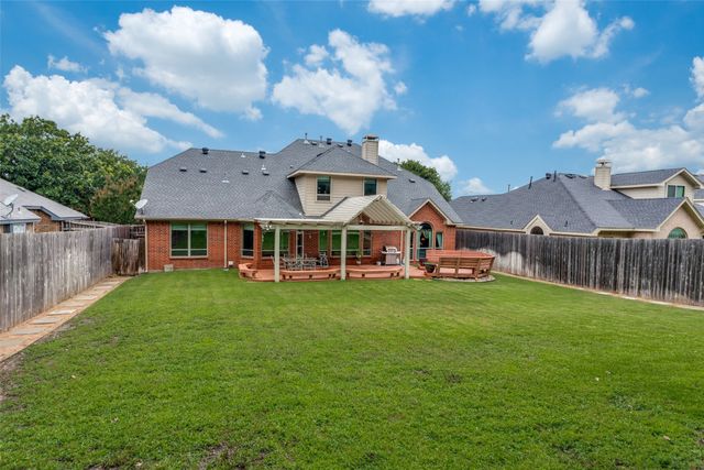 6707 Canyon Crest Drive, Fort Worth, TX 76132