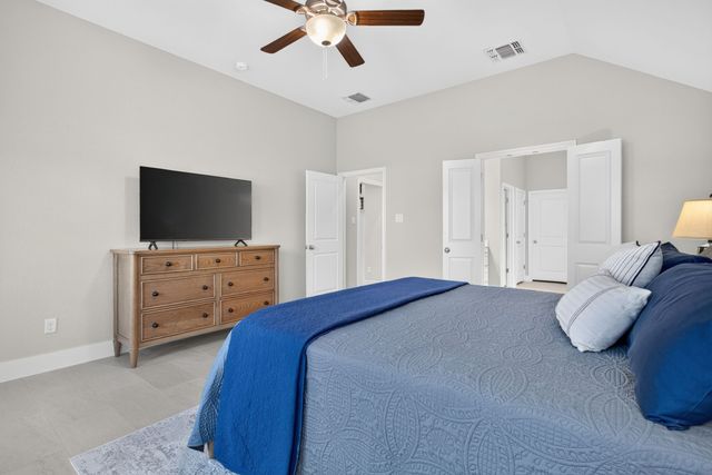 7208 Tour Trail, Benbrook, TX 76126