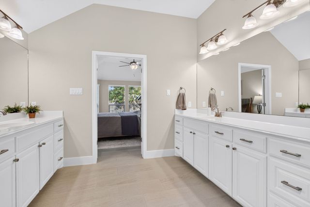 7208 Tour Trail, Benbrook, TX 76126