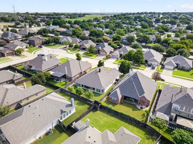 7208 Tour Trail, Benbrook, TX 76126