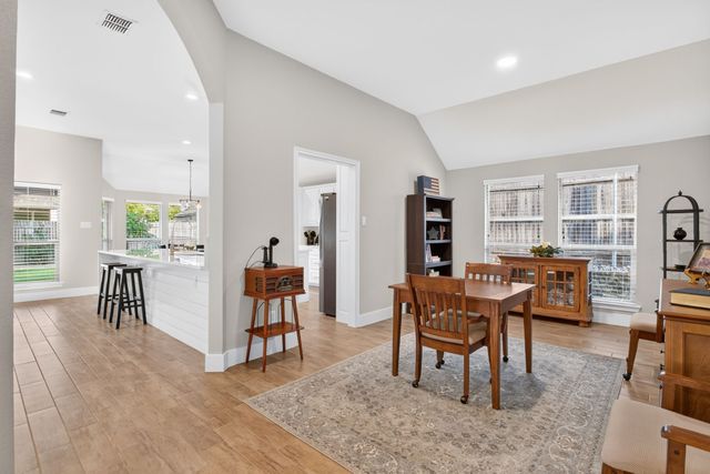 7208 Tour Trail, Benbrook, TX 76126