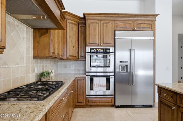 745 E JOHN HENRY Lane, Gilbert, AZ 85296