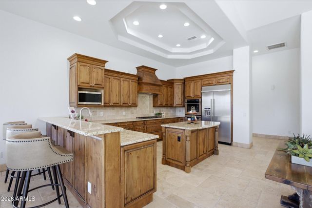 745 E JOHN HENRY Lane, Gilbert, AZ 85296