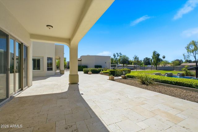 745 E JOHN HENRY Lane, Gilbert, AZ 85296