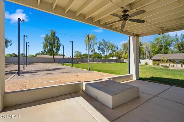 745 E JOHN HENRY Lane, Gilbert, AZ 85296