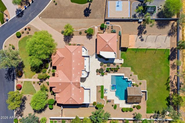 745 E JOHN HENRY Lane, Gilbert, AZ 85296