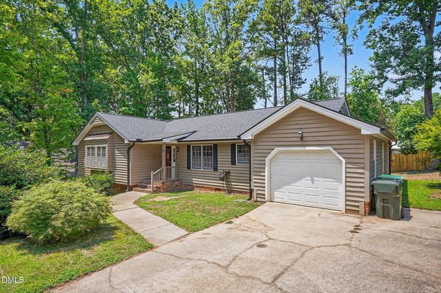 405 Lynchester Court, Raleigh, NC 27615