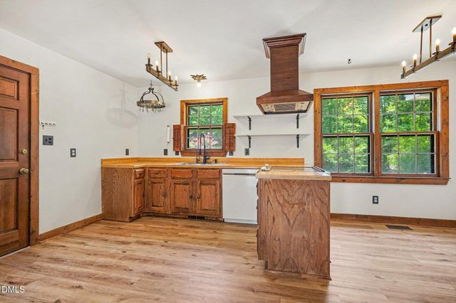 405 Lynchester Court, Raleigh, NC 27615