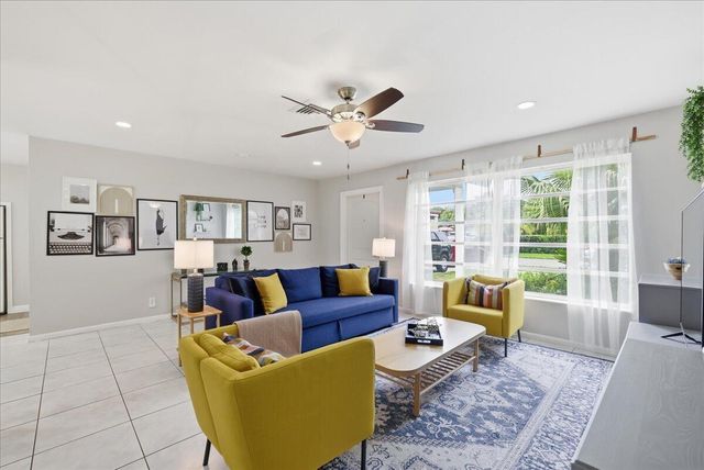 583 NW 12th Terrace, Boca Raton, FL 33486