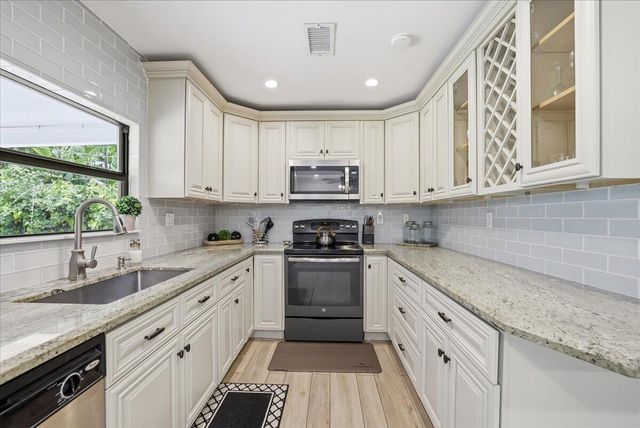 583 NW 12th Terrace, Boca Raton, FL 33486