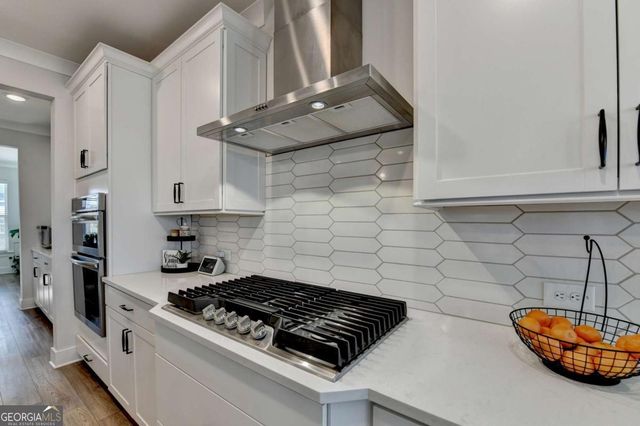 572 Redfish Way, Hoschton, GA 30548