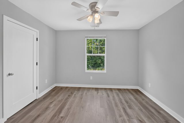 557A Pemberton St, Gallatin, TN 37066