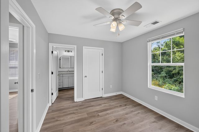 557A Pemberton St, Gallatin, TN 37066