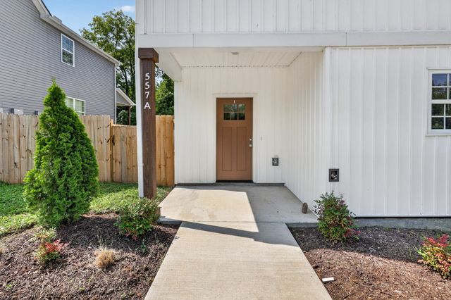 557A Pemberton St, Gallatin, TN 37066