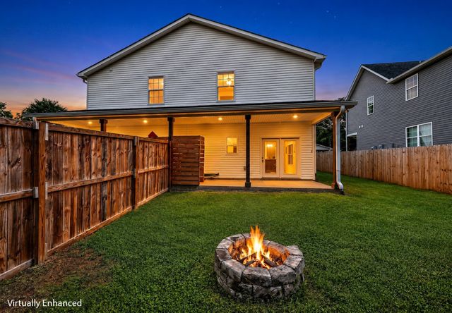 557A Pemberton St, Gallatin, TN 37066