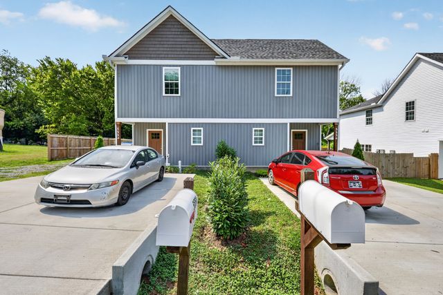 557A Pemberton St, Gallatin, TN 37066