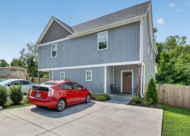 557A Pemberton St, Gallatin, TN 37066