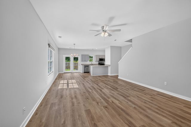557A Pemberton St, Gallatin, TN 37066