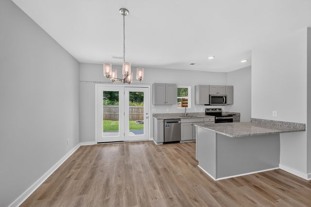 557A Pemberton St, Gallatin, TN 37066