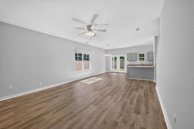 557A Pemberton St, Gallatin, TN 37066