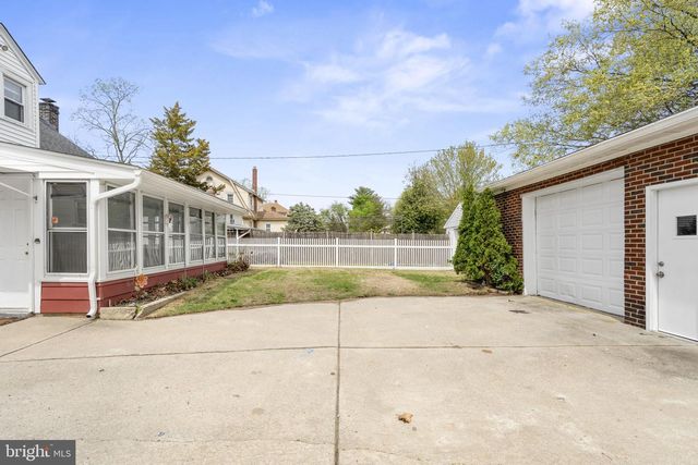 565 GREENWICH AVE, Paulsboro, NJ 08066