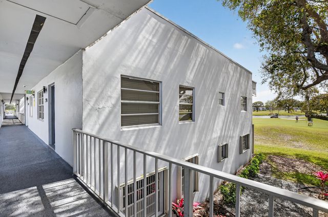 944 Normandy Trail 944, Delray Beach, FL 33484