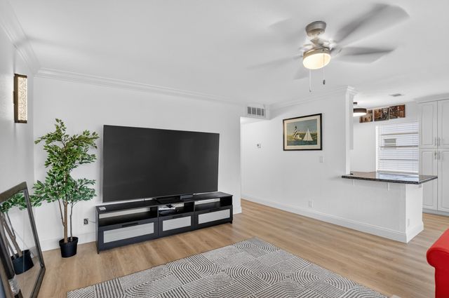 944 Normandy Trail 944, Delray Beach, FL 33484