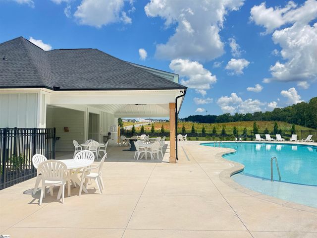 1125 Ogeechee Court, Spartanburg, SC 29303