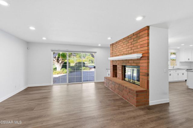 6945 Via Alba, Camarillo, CA 93012