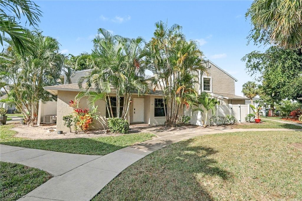 1416 SW 50th ST 63, Cape Coral, FL 33914