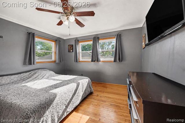 9059 San Jose, Redford, MI 48239