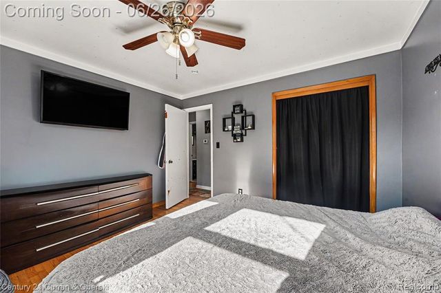 9059 San Jose, Redford, MI 48239