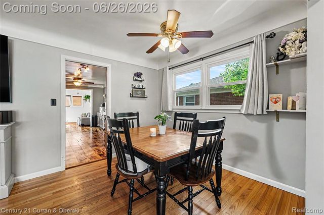 9059 San Jose, Redford, MI 48239