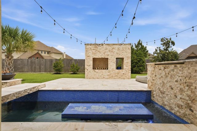 18818 E Josey Overlook Drive, Cypress, TX 77433