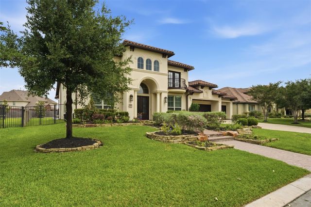 18818 E Josey Overlook Drive, Cypress, TX 77433