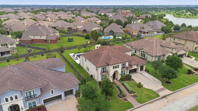 18818 E Josey Overlook Drive, Cypress, TX 77433