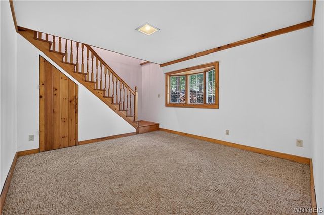 7386 Lower East Hill Road, Boston, NY 14033