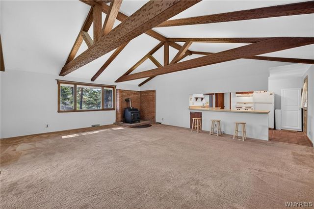7386 Lower East Hill Road, Boston, NY 14033