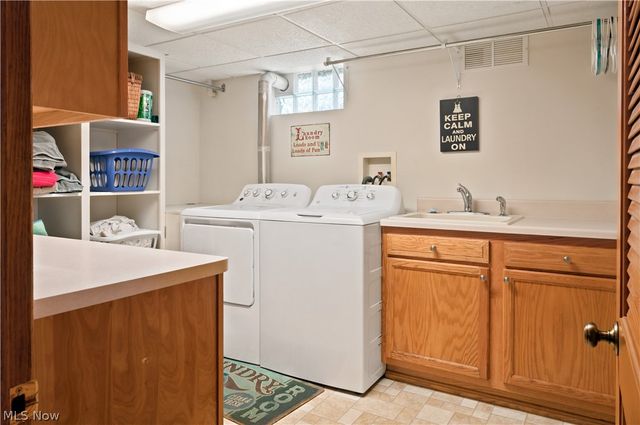 273 Blueberry Drive, Columbiana, OH 44408