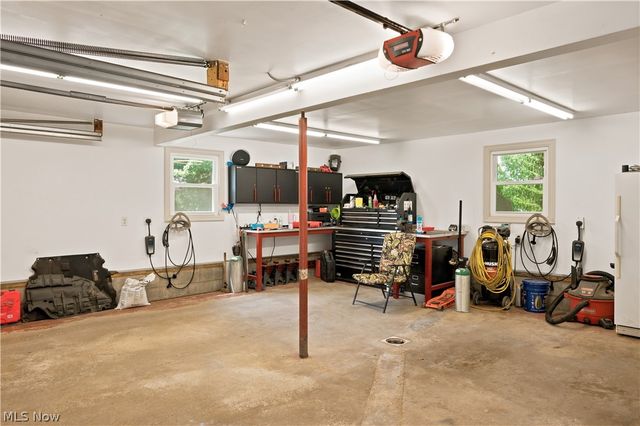 273 Blueberry Drive, Columbiana, OH 44408