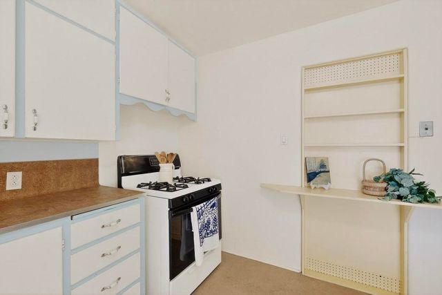 924 Palomas Drive SE, Albuquerque, NM 87108