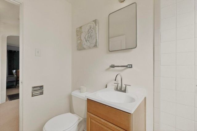 924 Palomas Drive SE, Albuquerque, NM 87108