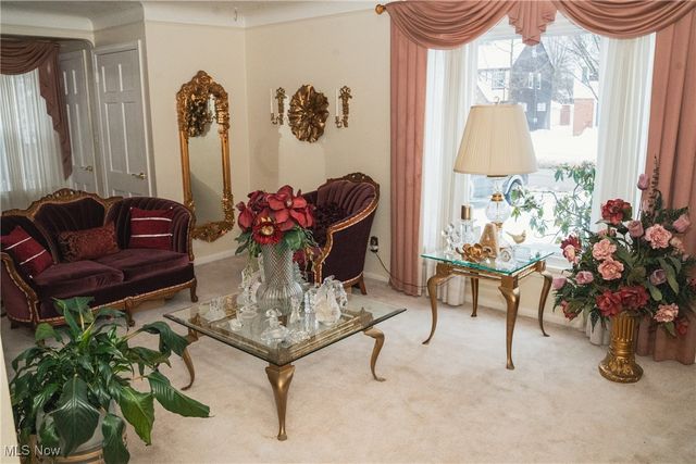 3670 Silsby Road, University Heights, OH 44118