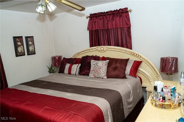 3670 Silsby Road, University Heights, OH 44118