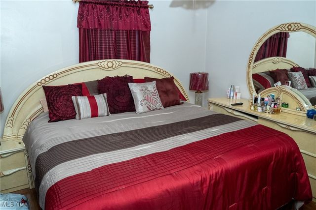 3670 Silsby Road, University Heights, OH 44118