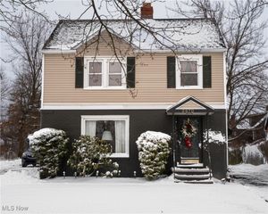 3670 Silsby Road, University Heights, OH 44118